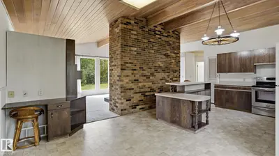Interior photo 2 of 53268 RGE ROAD 211