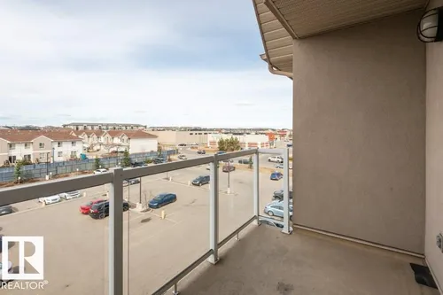 401 5005 165 AV NW NW
