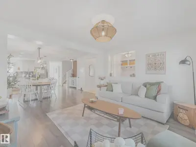 Interior photo 3 of 162 KIRPATRICK WY