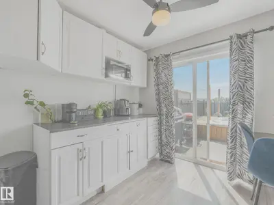 Interior photo 3 of 2816 26 ST NW