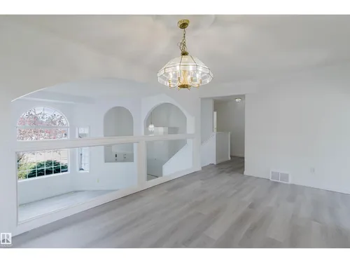 13755 131B AV NW, Edmonton - $475,000