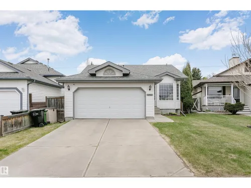 12907 136 ST NW NW, Edmonton - $469,900