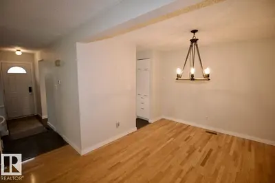 Interior photo 2 of 8F CASTLE TC NW