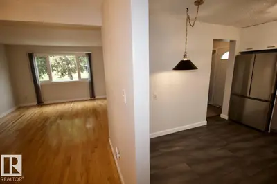 Interior photo 4 of 8F CASTLE TC NW
