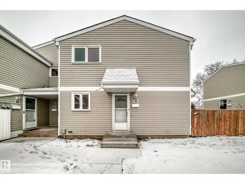 9D CASTLE TC NW, Edmonton - $246,900