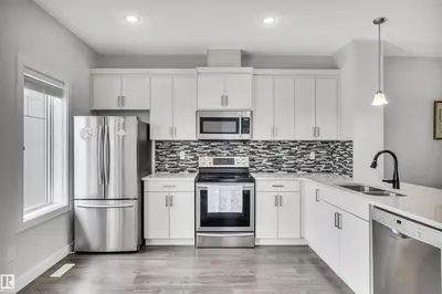 Interior photo 4 of #57 723 172 ST SW