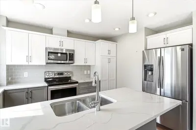 Interior photo 4 of #47 330 BULYEA RD NW