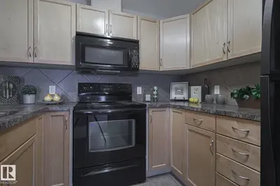 Interior photo 3 of #313 11615 ELLERSLIE RD SW
