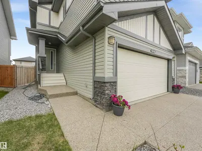 Interior photo 1 of 20507 99 AV NW