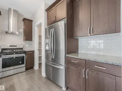 Interior photo 2 of 20507 99 AV NW