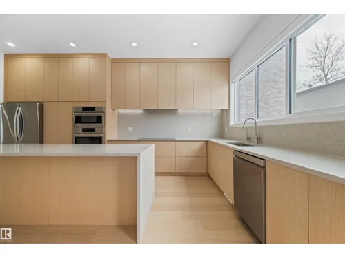 14037 104 AV NW, Edmonton - $1,279,900