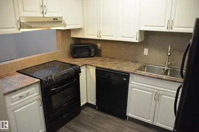 Interior photo 3 of 11176 83 AV NW