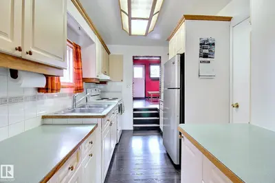Interior photo 4 of 11930 95A ST NW