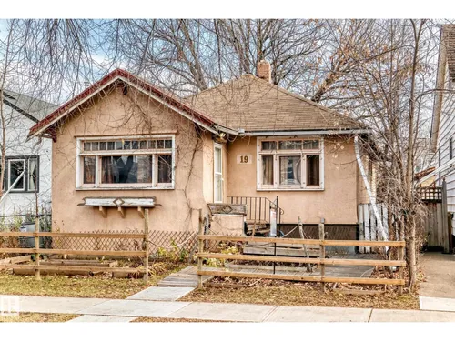 11619 96 ST NW, Edmonton - $244,900