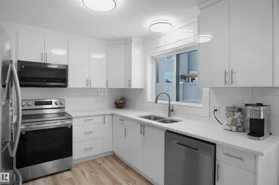 Interior photo 4 of 10018 173 AV NW