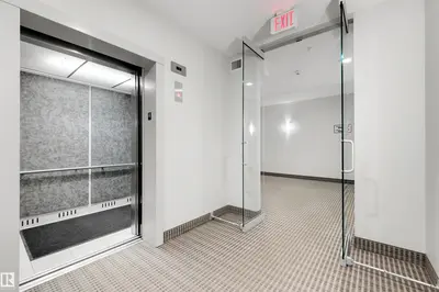 Interior photo 1 of #437 1818 RUTHERFORD RD SW