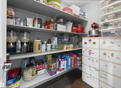 Interior photo 4 of 17119 5 AV SW