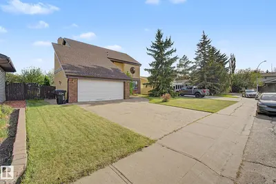 Interior photo 1 of 11127 23A AV NW