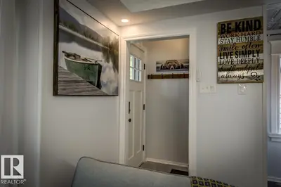 Interior photo 3 of 12134 58 ST NW