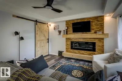 Interior photo 2 of 12134 58 ST NW