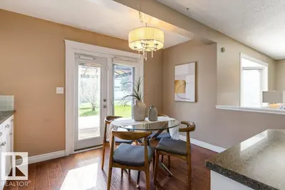 Interior photo 3 of 1119 Potter Greens NW