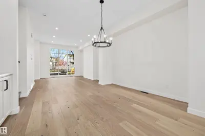 Interior photo 2 of 10934 132 ST NW