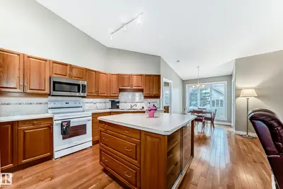 Interior photo 4 of #29 929 Picard DR NW