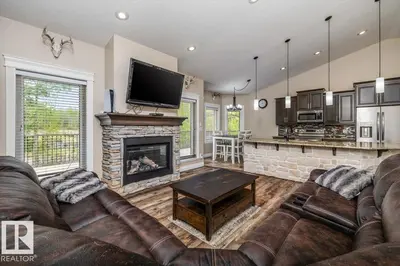 Interior photo 3 of #6 2406 TWP ROAD 540