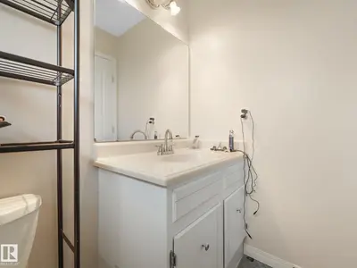 Interior photo 4 of 1040 MOYER DR