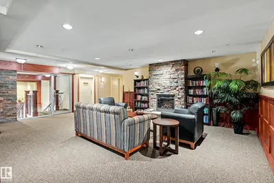 Interior photo 2 of #401 1589 GLASTONBURY BV NW