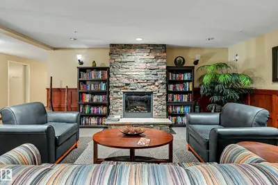 Interior photo 3 of #401 1589 GLASTONBURY BV NW