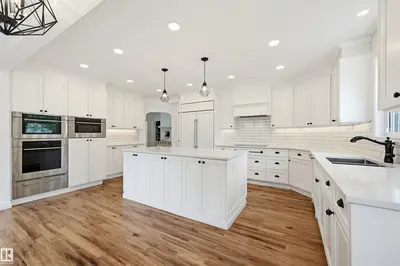 Interior photo 4 of 10345 136 ST NW