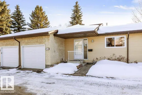 2 PINEVIEW HORIZON VG, St. Albert - $300,000