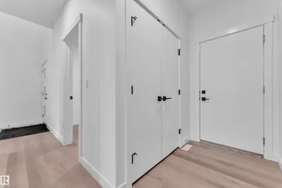 Interior photo 4 of 1538 GRANT WY NW NW
