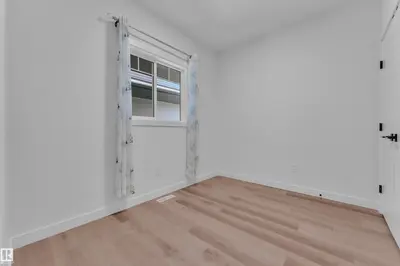 Interior photo 2 of 1538 GRANT WY NW NW