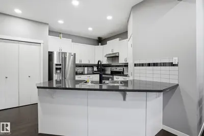 Interior photo 2 of 4320 ANNETT CM SW