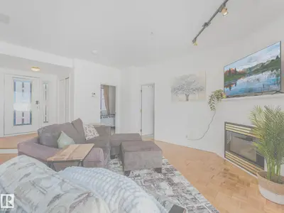 Interior photo 4 of #110 10728 82 AV NW