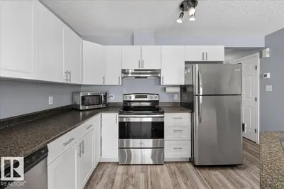 Interior photo 3 of 6828 159A AV NW