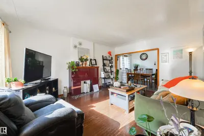 Interior photo 2 of 11240 102 ST NW