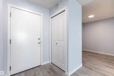 Interior photo 3 of #403 25 ELEMENT DR