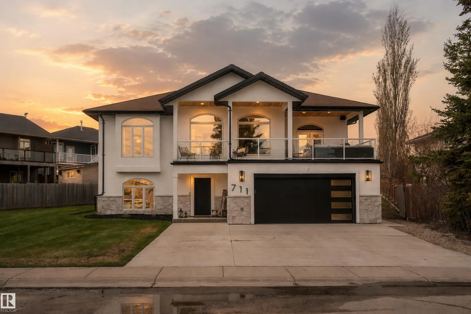 711 Beach AV, Cold Lake - 5 bedroom Detached Single Family for sale