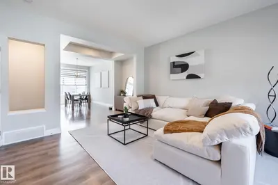 Interior photo 2 of 1035 GOLDFINCH WY NW