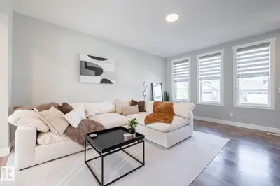 Interior photo 3 of 1035 GOLDFINCH WY NW