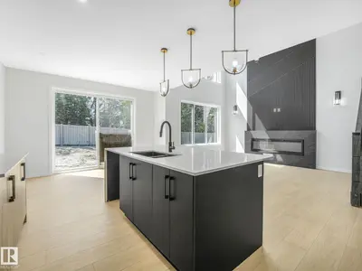 Interior photo 1 of 1717 CROSSBILL LO NW