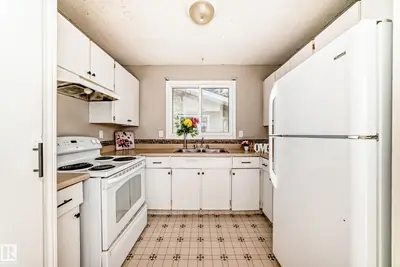 Interior photo 2 of 3723 63 ST NW