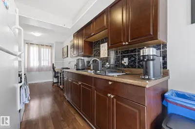 Interior photo 4 of 163 CORNELL CT NW