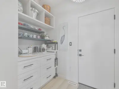 Interior photo 2 of 157 Garneau GA