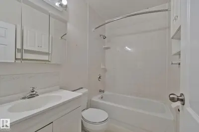 Interior photo 2 of 9727 69 AV NW