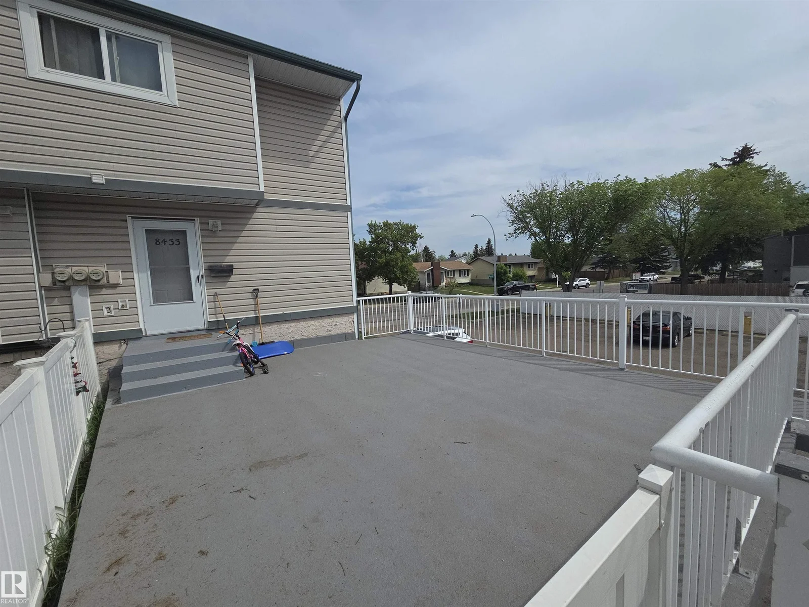 8433 29 AV NW, Edmonton - 3 bedroom Townhouse for sale