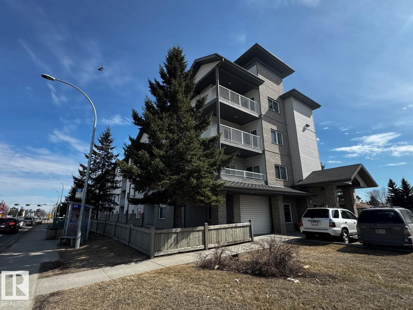 #300 16715 100 AV NW, Edmonton - 2 bedroom Apartment for sale